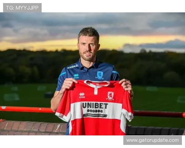 米德尔斯堡主帅卡里克战术体系解析:近期比赛布局与攻防策略 米德尔斯堡主帅卡里克战术体系解析:近期比赛布局与攻防策略