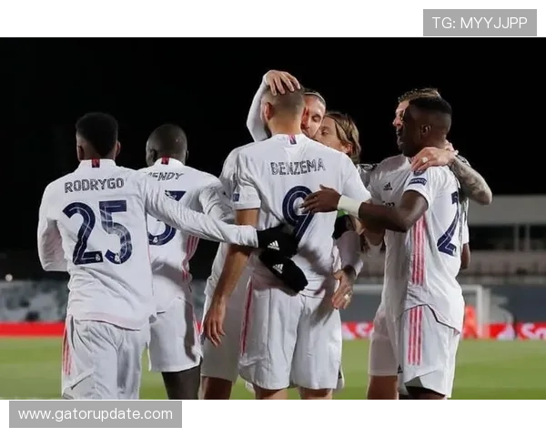 伊萨克与凯恩：全面中锋与技术型中锋对比分析