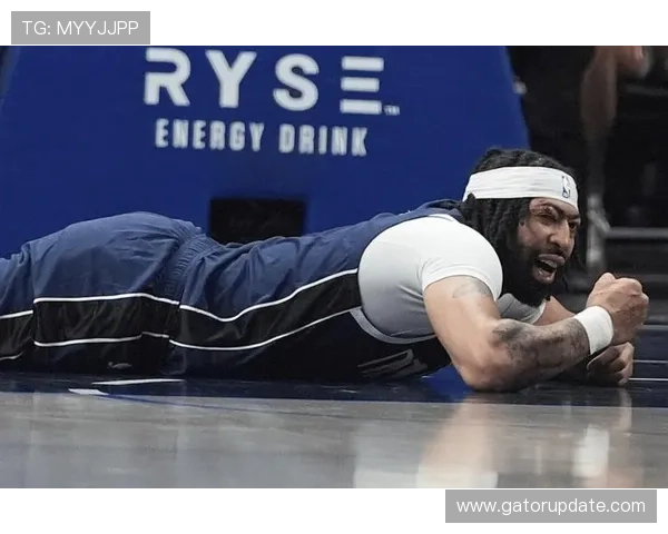 戴维斯单打效率提升明显，拉开和内线对抗差距推动球队防守端提升